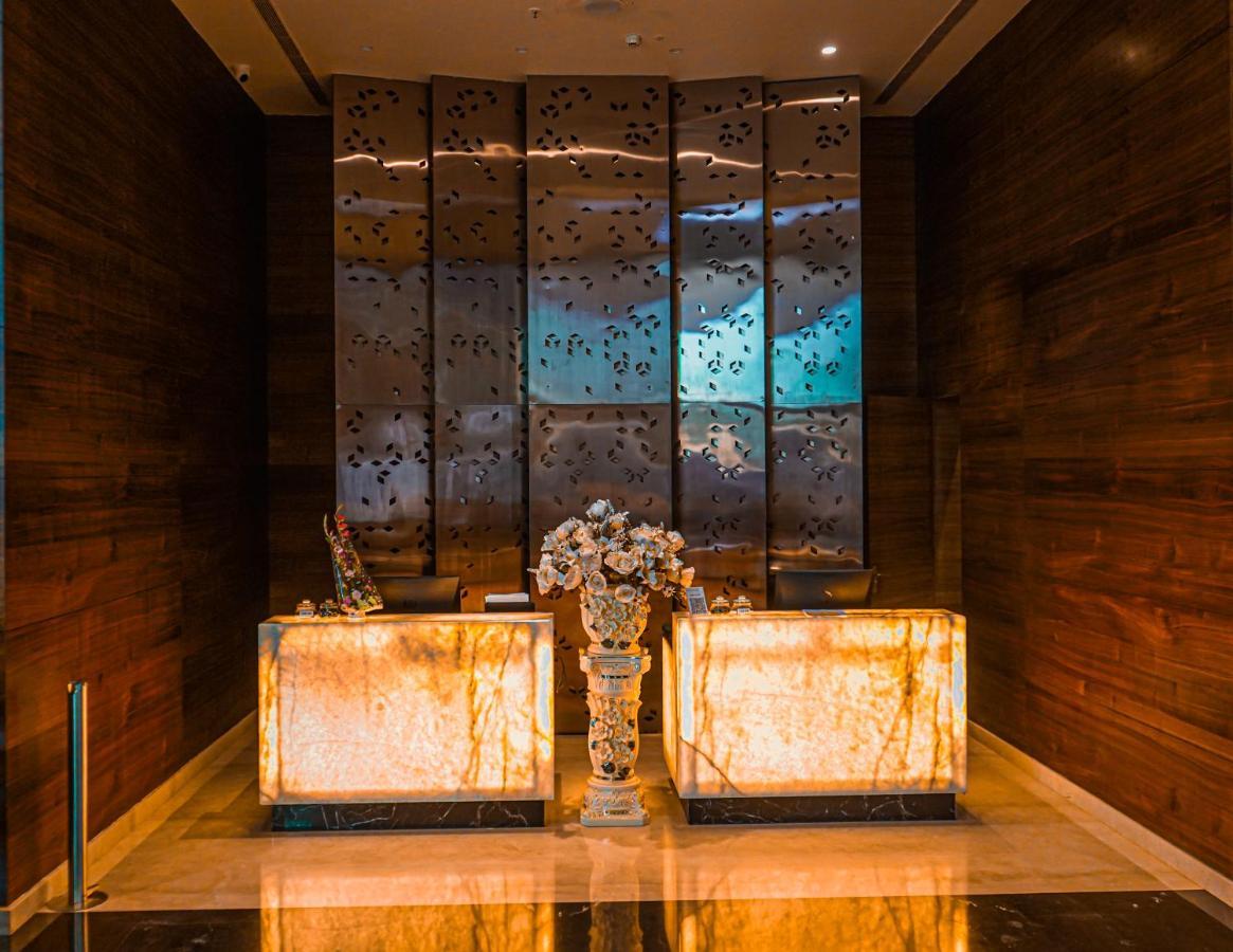 Hotel Avinash International Jagdalpur Kültér fotó